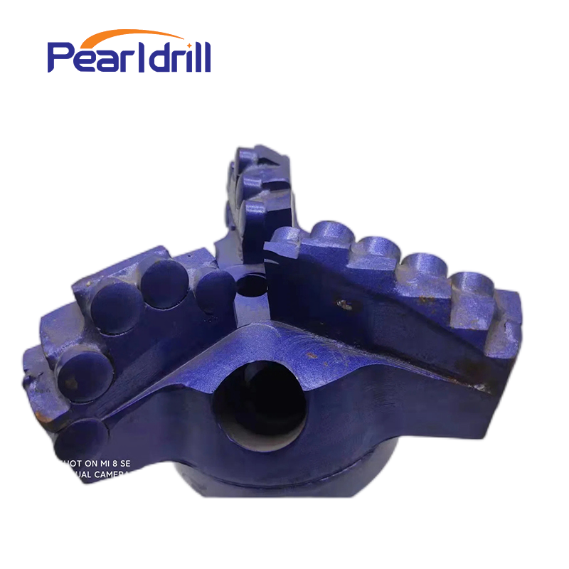 Three Wing PDC Bit for Water Well And Geothermal Drilling Rig