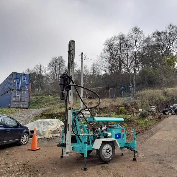 portable water well drilling rig