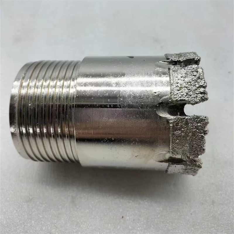 Electroplated diamond double-tube coring bit for geological drilling wells