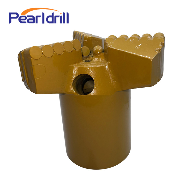 直径 171 毫米凹面 <a href=https://www.gzpearldrill.com/cn/PDC-Drill-Bit.html target='_blank'>PDC 钻头</a>