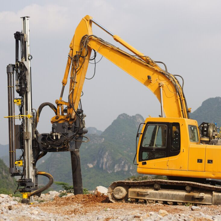 What is a hydraulic water well drilling rig