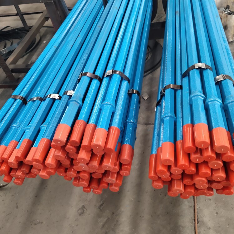 How Do Water Well Drilling Rig Makers Help Customers Fish Out Broken Drill Pipes